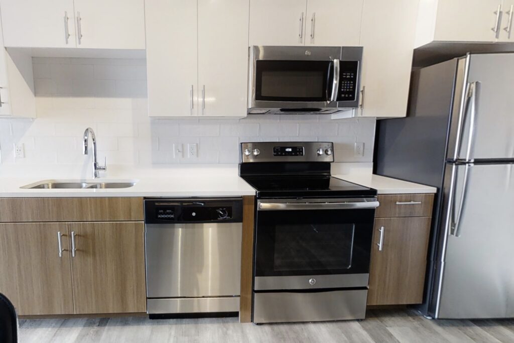 1F4E05D6 1568 4177 8A1B 418280412A9B 1 201 a