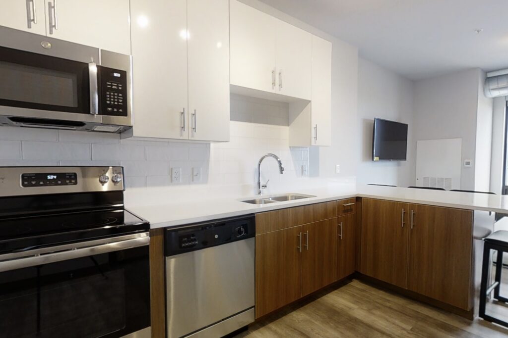 2962918A 76C9 42AC B9EB 8738888F360B 1 201 a